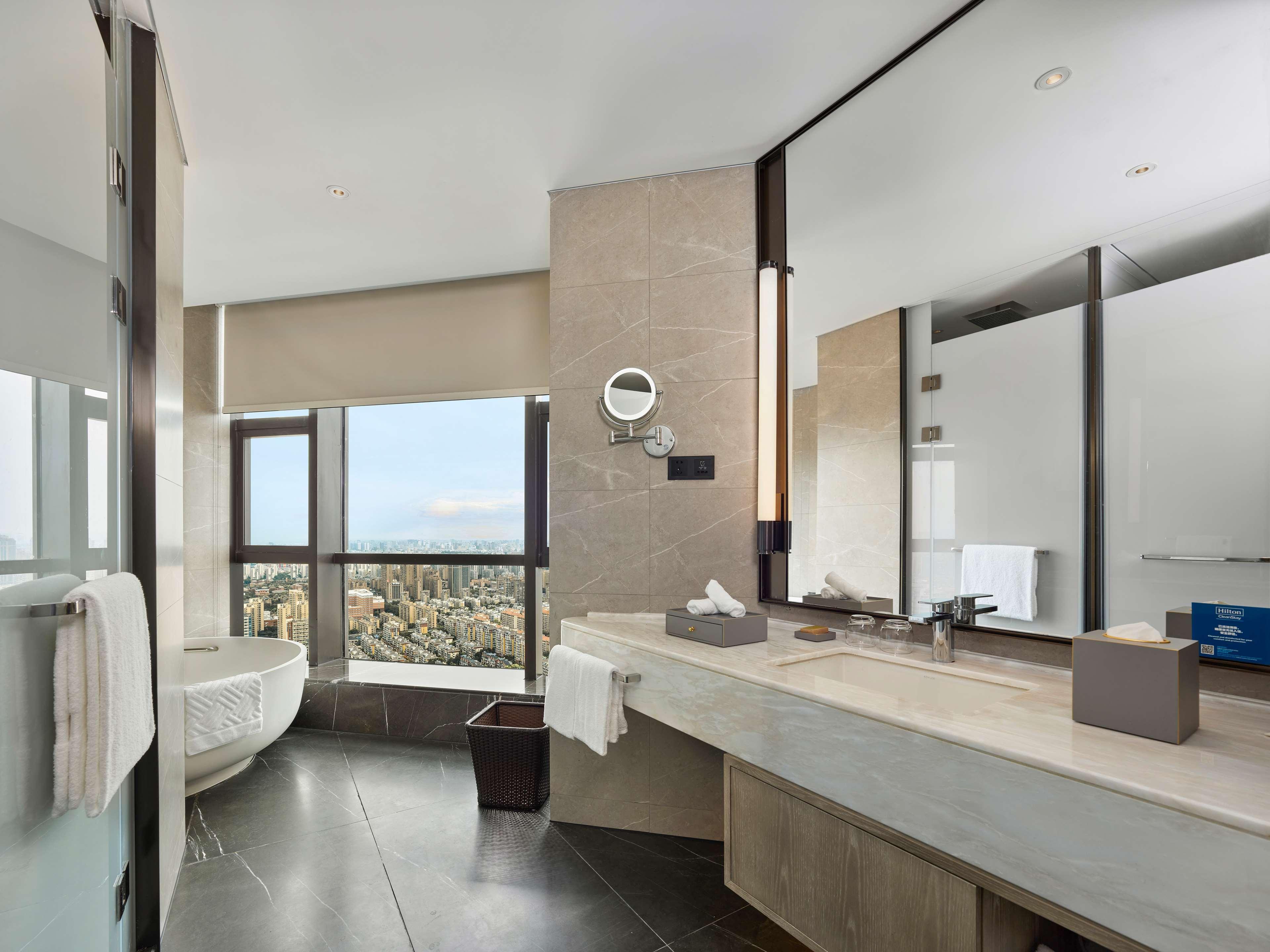 Hotel Hilton Jiaxing Exterior foto