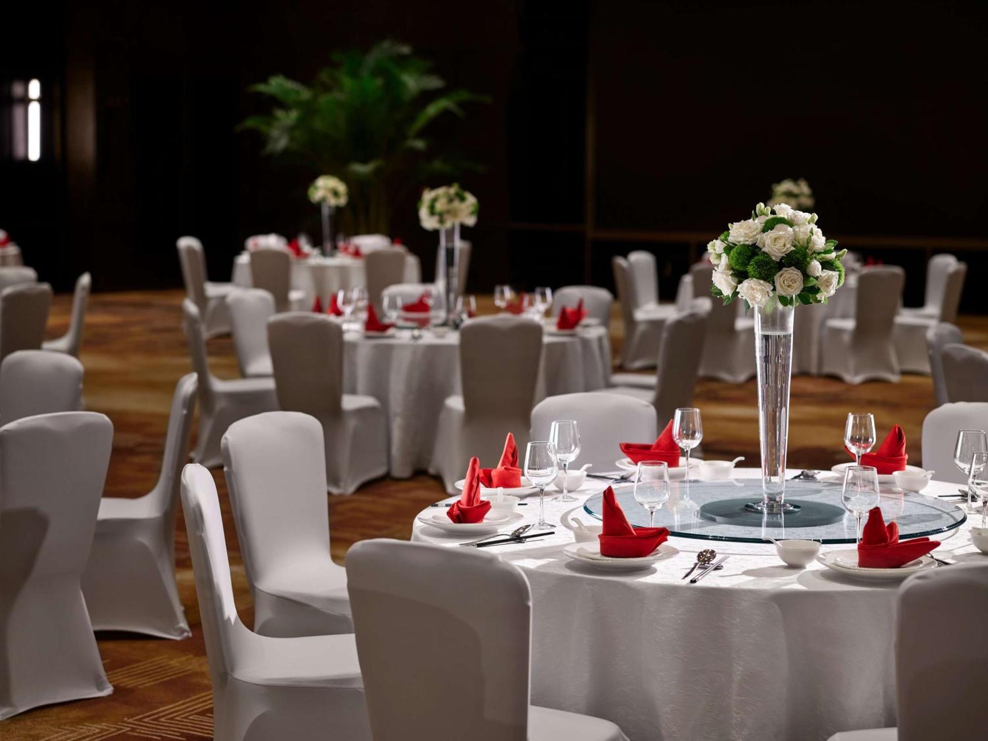 Hotel Hilton Jiaxing Exterior foto